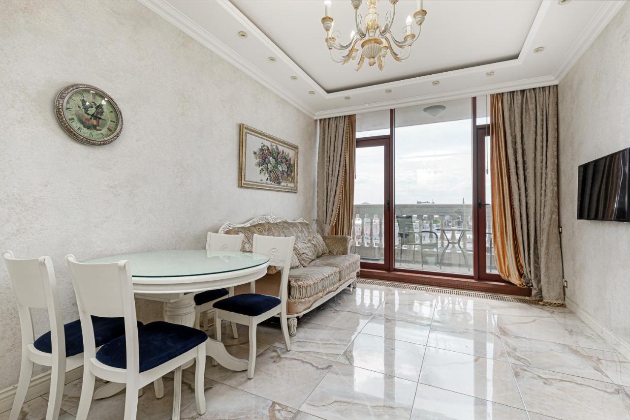 Greek Street Deluxe Apartment Οδησσός Εξωτερικό φωτογραφία